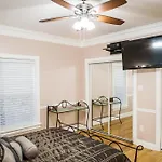 Waterfront Villa With Deck 23 Mi To French Quarter!