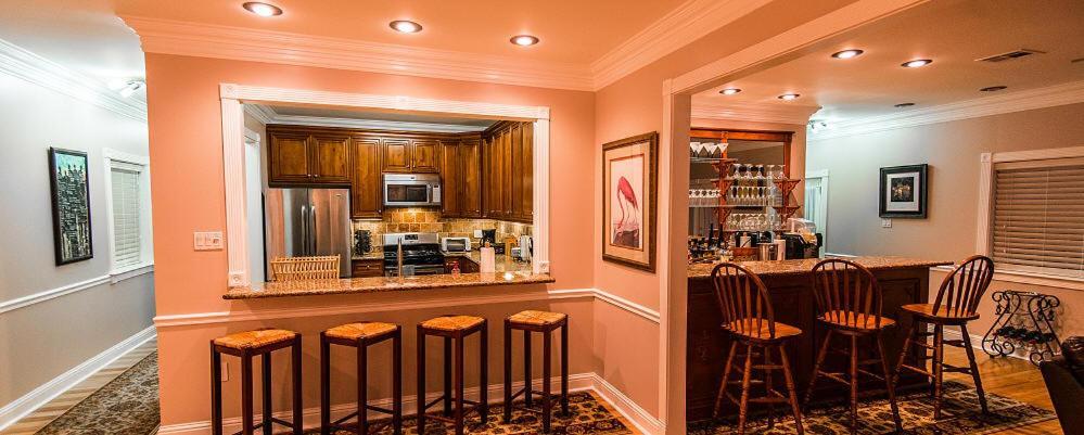 Waterfront With Deck 23 Mi To French Quarter! *