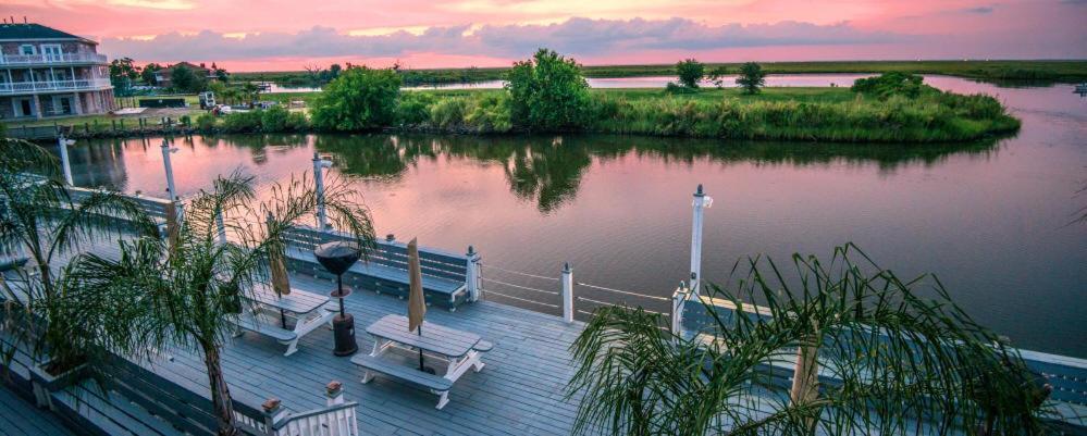 Waterfront With Deck 23 Mi To French Quarter! *