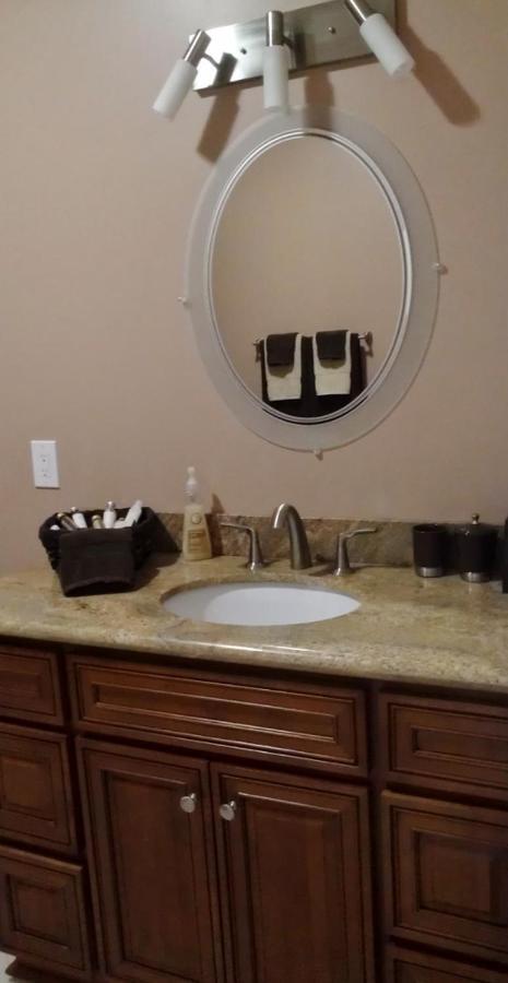 Villa Waterfront With Deck 23 Mi To French Quarter! New Orleans